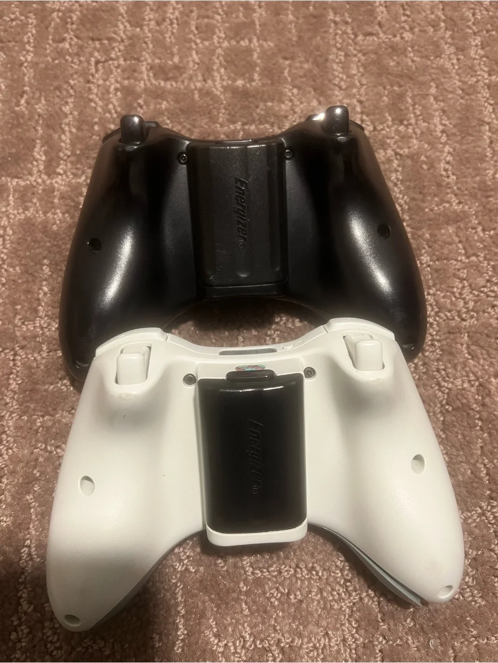 Lot of 2 Genuine Microsoft Xbox 360 Wireless Controllers Black & White OEM